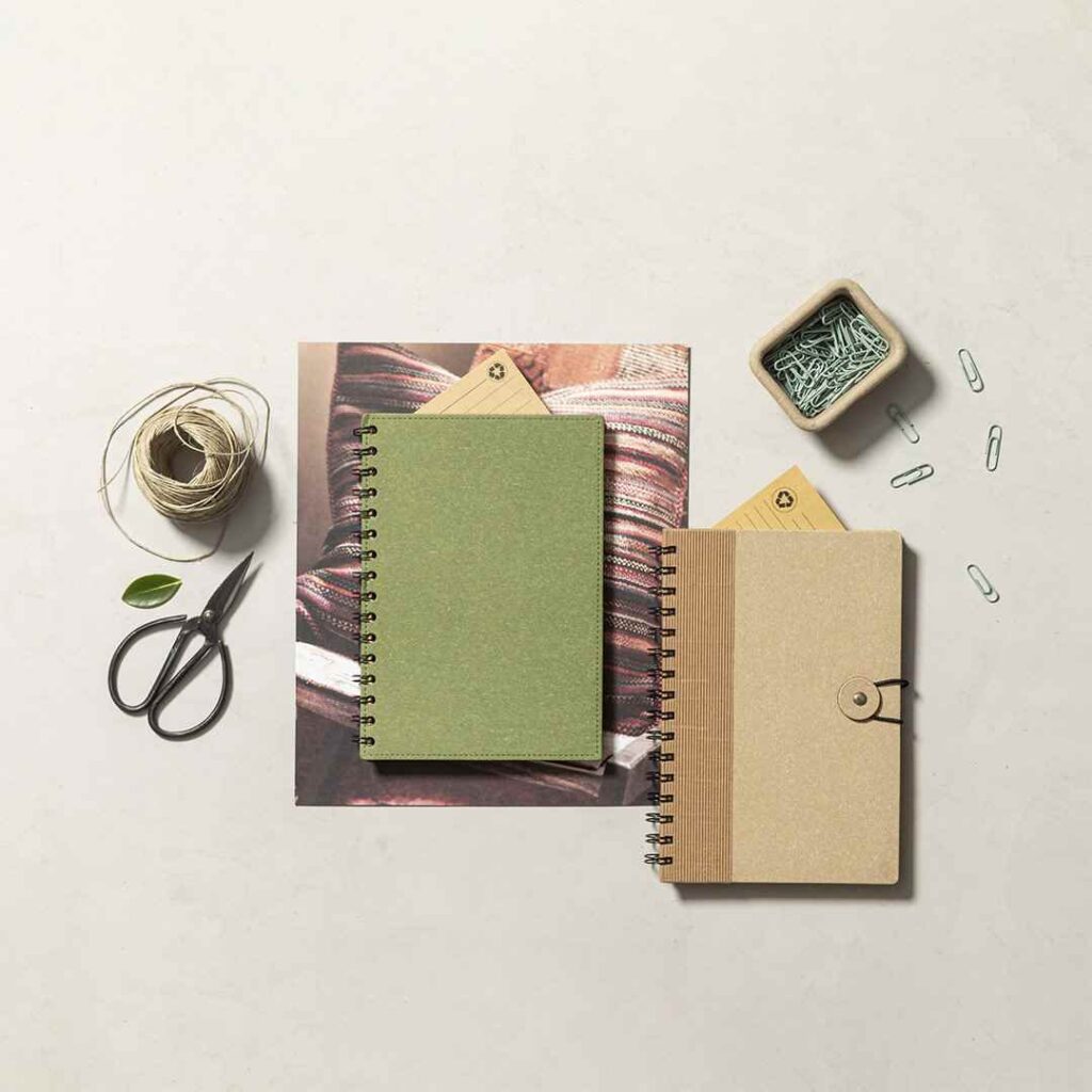 Cuaderno 14 x 21 Cartón Reciclado 