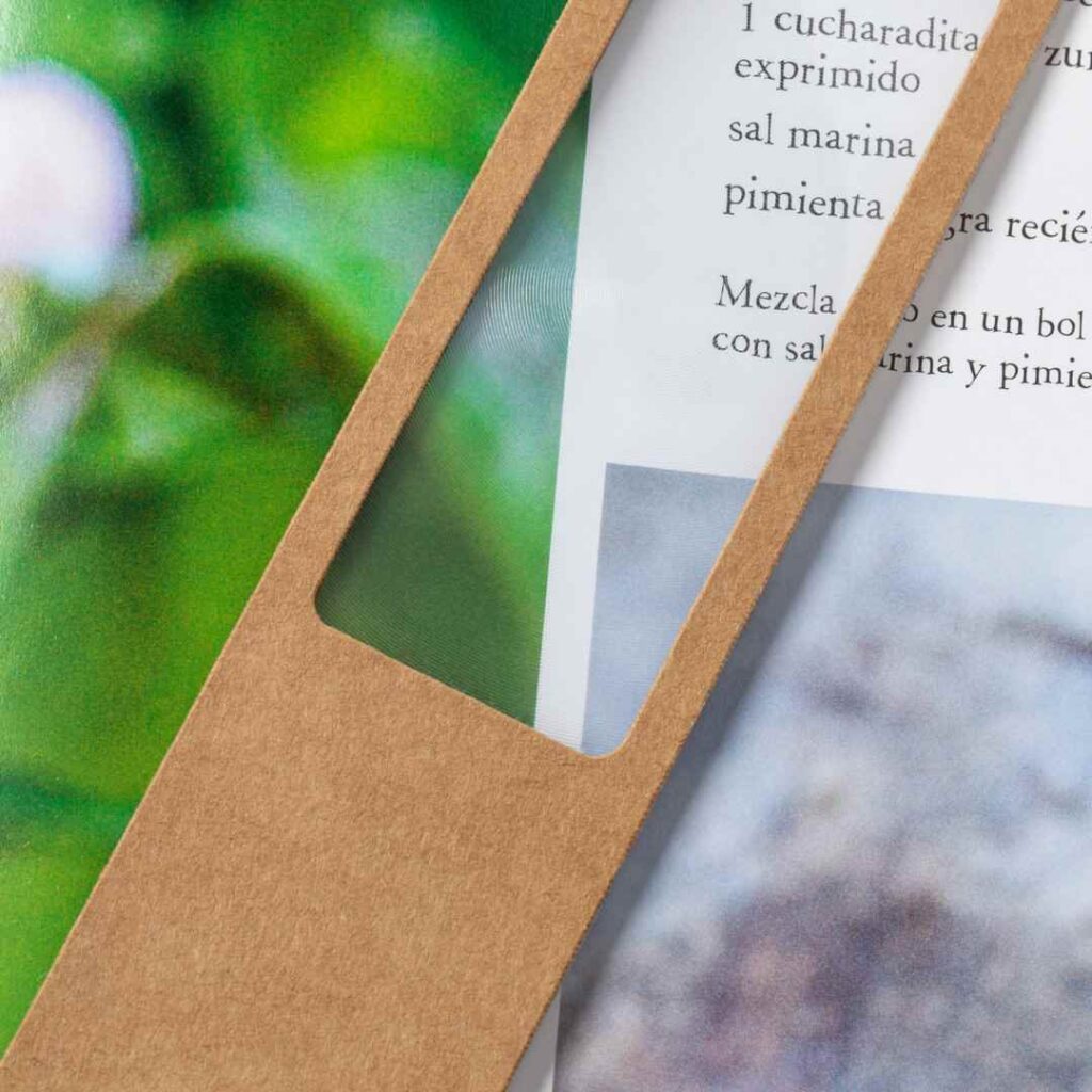 Marca Página Cartón Reciclado Lupa