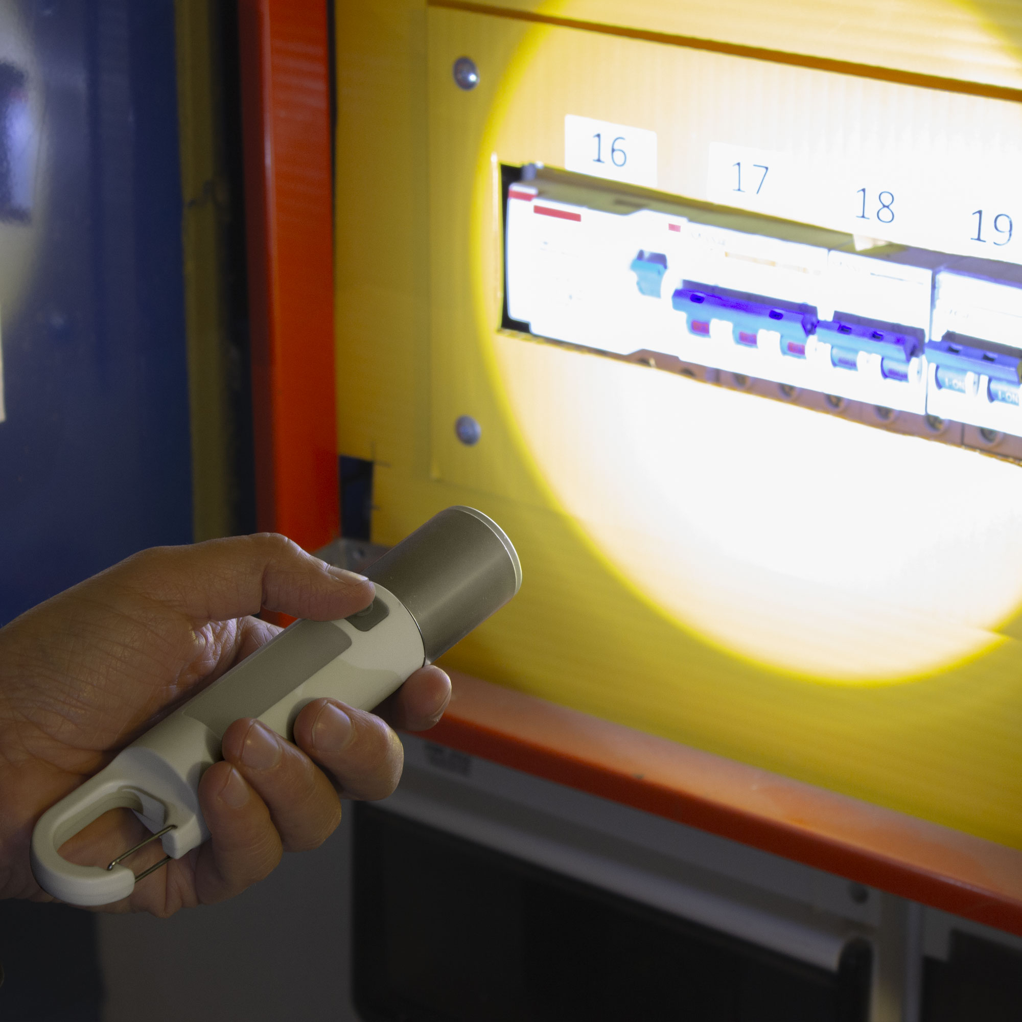 Linterna Recargable